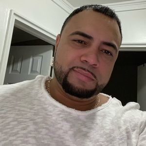 Meet your Posher, Emilio